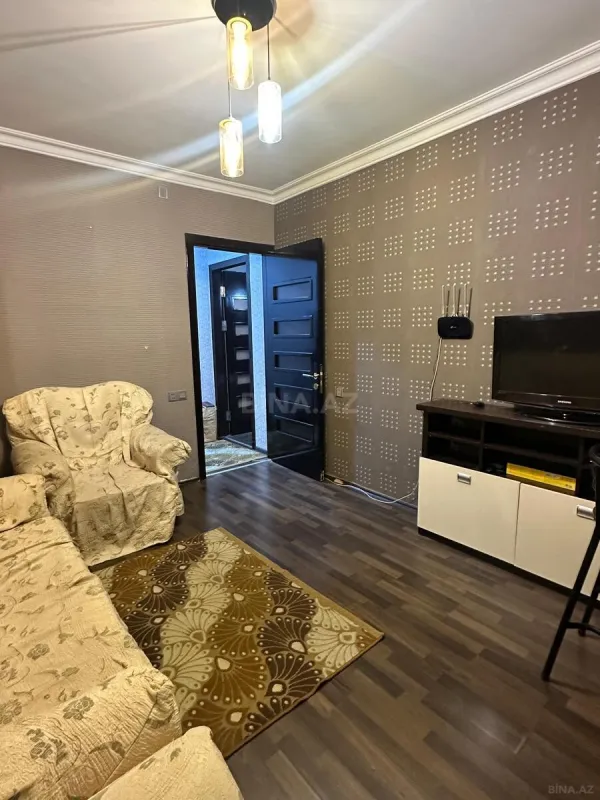 Kirayə verilir 2 otaqlı mənzil 65 m²