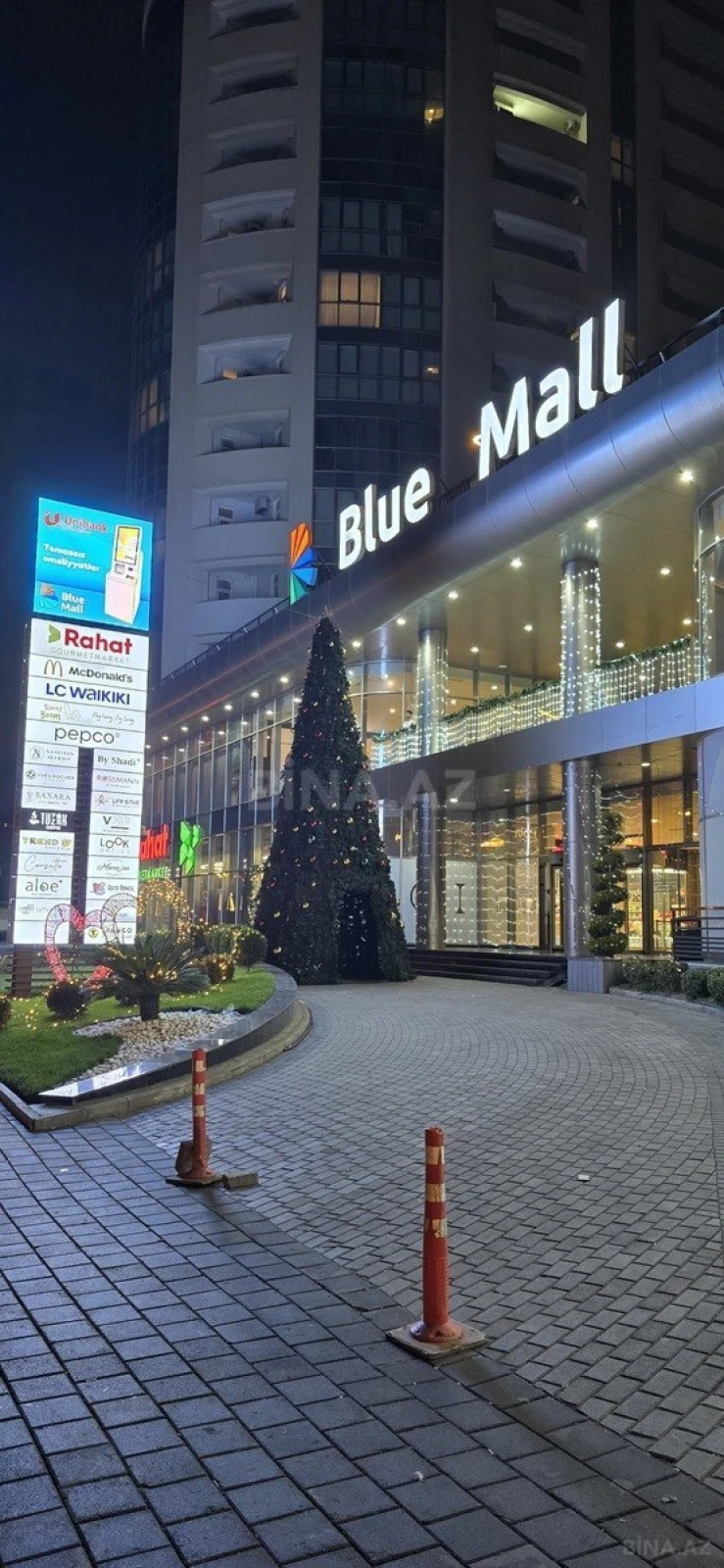 Satılır 4 otaqlı mənzil 200 m²