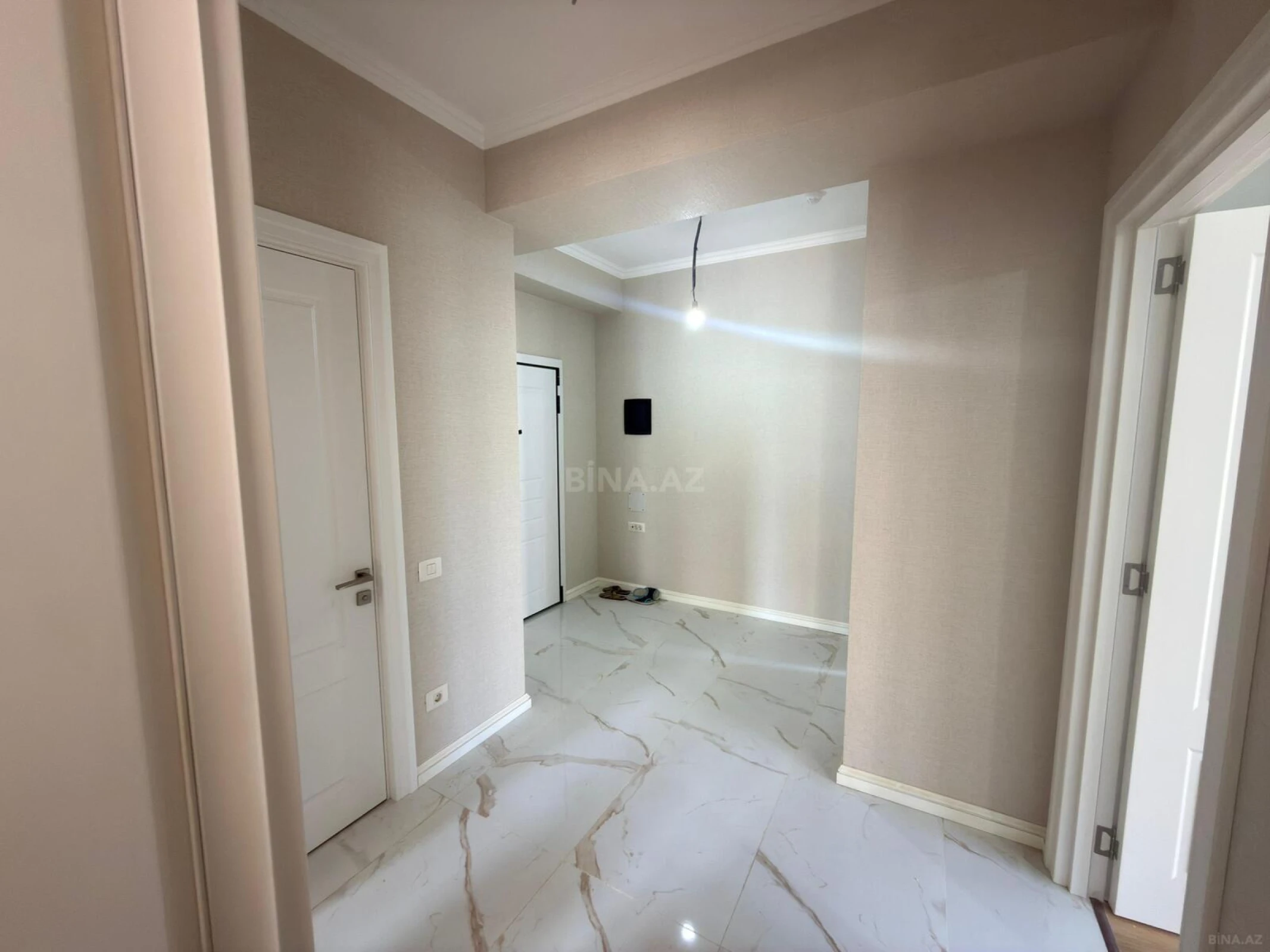 Satılır 3 otaqlı mənzil 83 m²