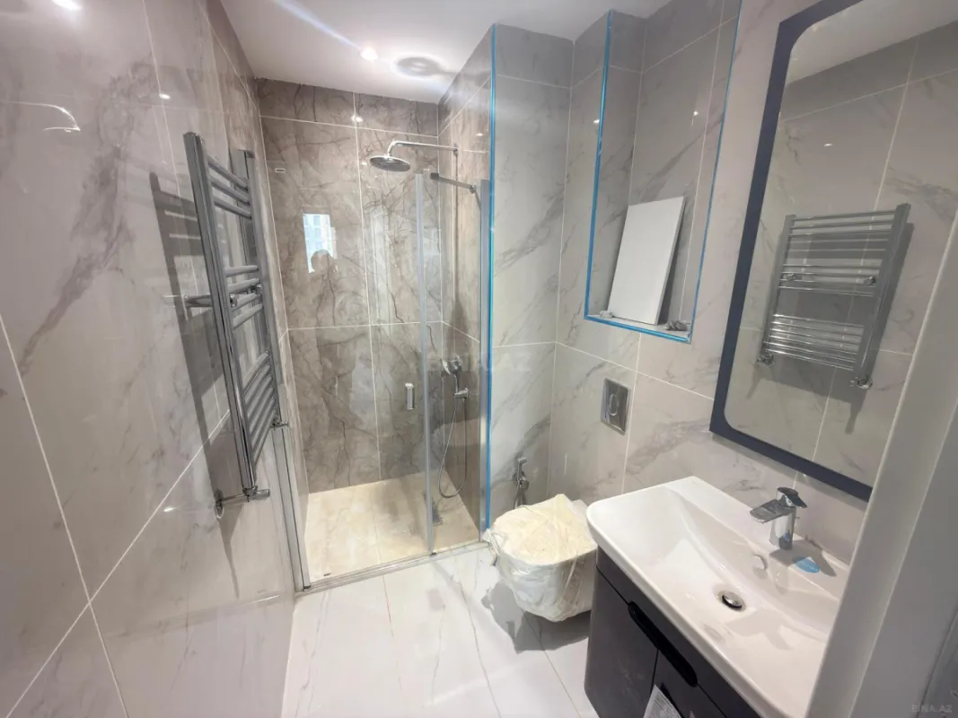 Satılır 3 otaqlı mənzil 83 m²