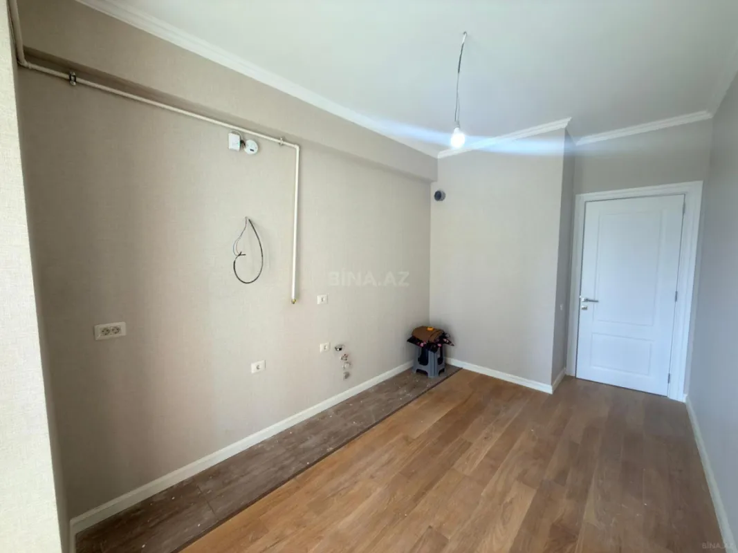 Satılır 3 otaqlı mənzil 83 m²