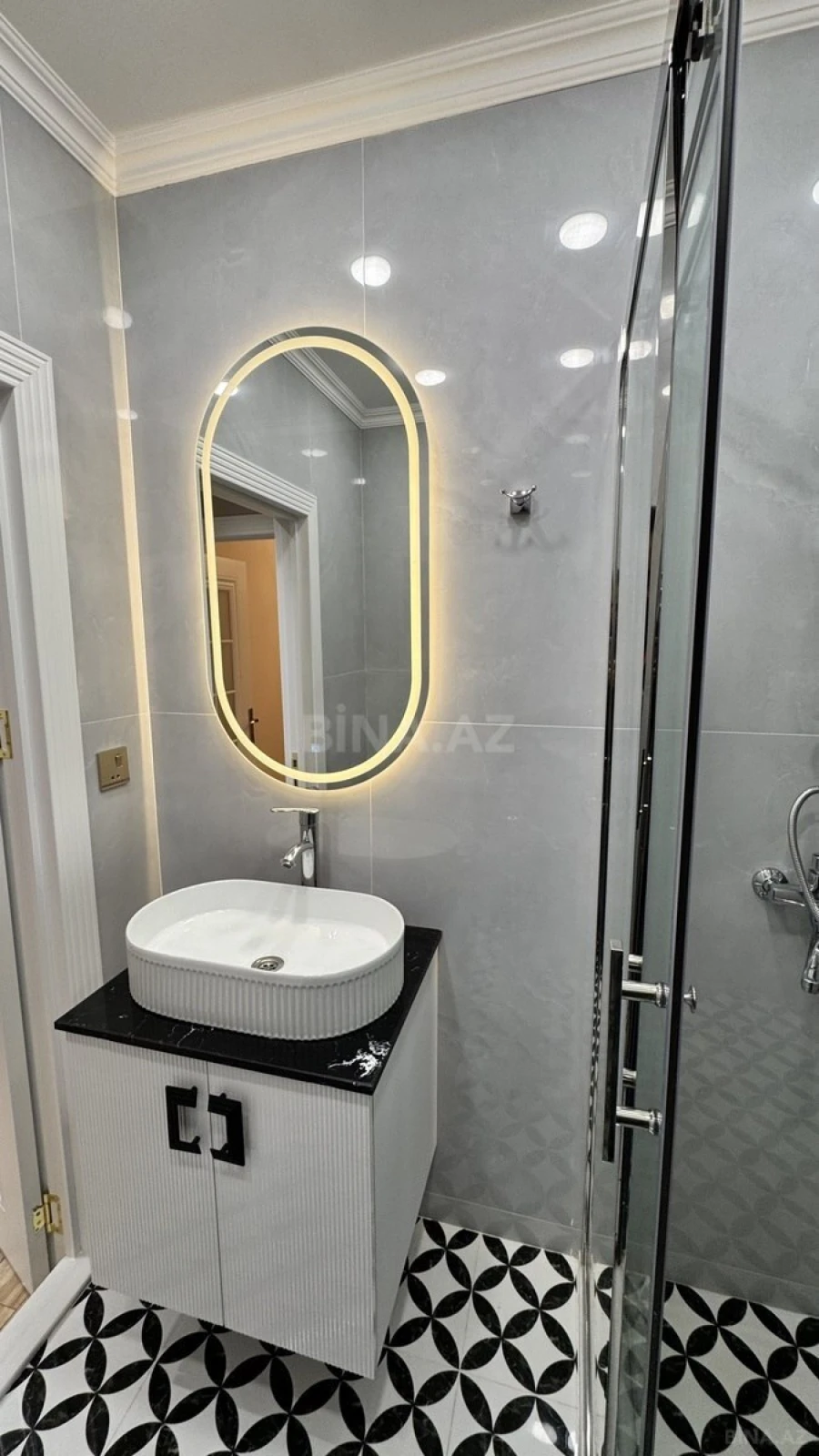 Satılır 2 otaqlı mənzil 55 m²