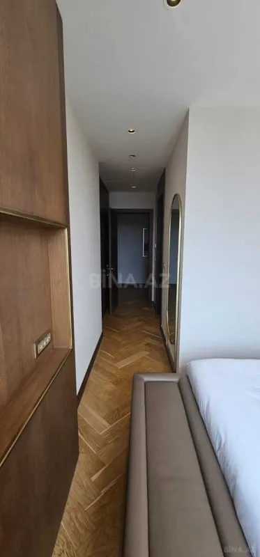 Kirayə verilir 3 otaqlı mənzil 165 m²