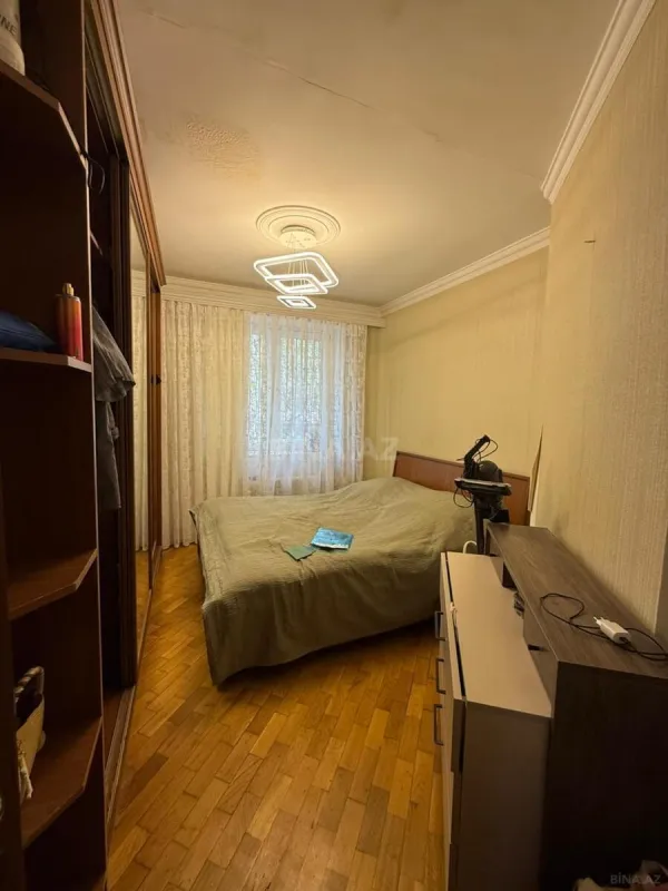 Satılır 3 otaqlı mənzil 95 m²