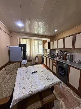 Satılır 3 otaqlı mənzil 95 m²