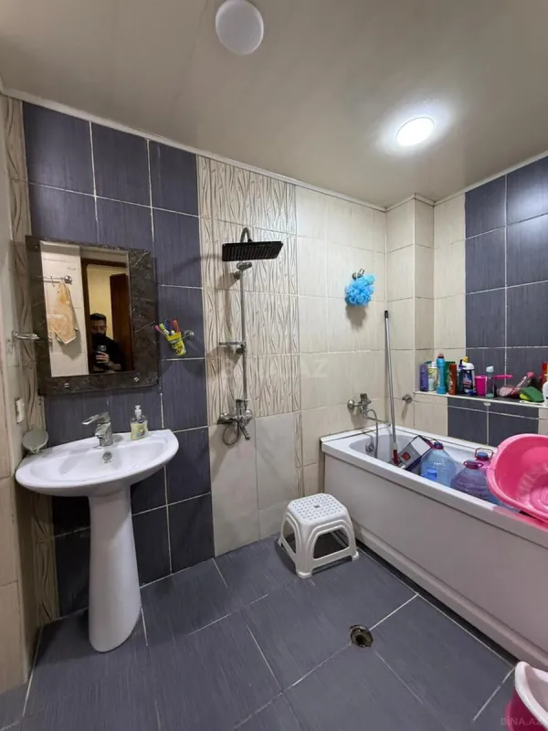 Satılır 3 otaqlı mənzil 95 m²