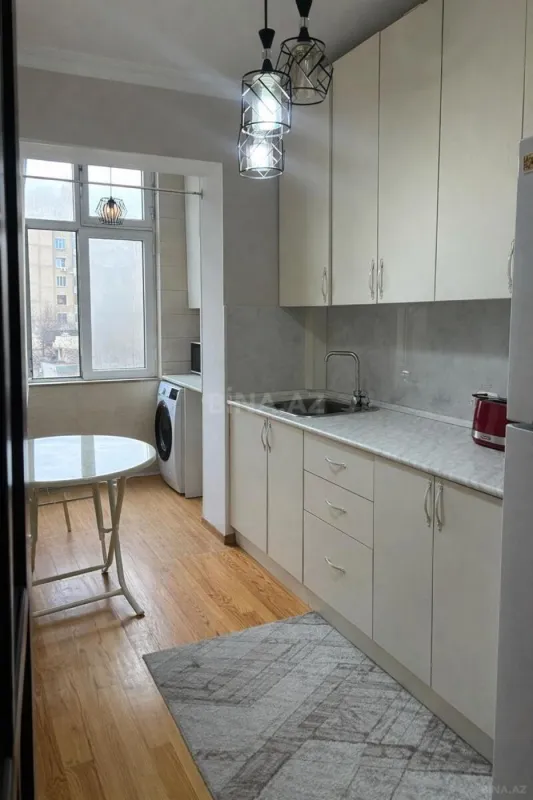 Satılır 2 otaqlı mənzil 42 m²