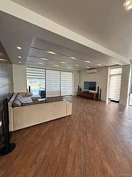 Satılır 6 otaqlı həyət evi 400 m²