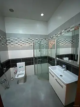 Kirayə verilir 3 otaqlı mənzil 170 m²