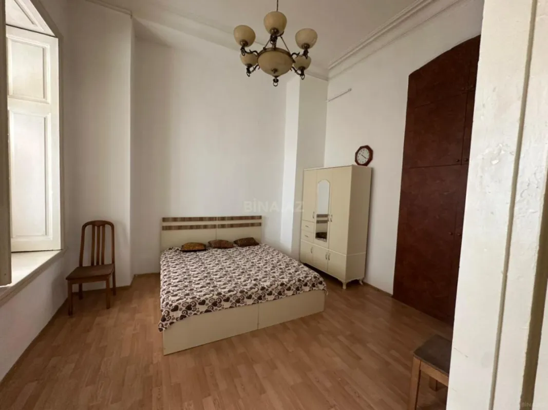 Kirayə verilir 2 otaqlı mənzil 65 m²
