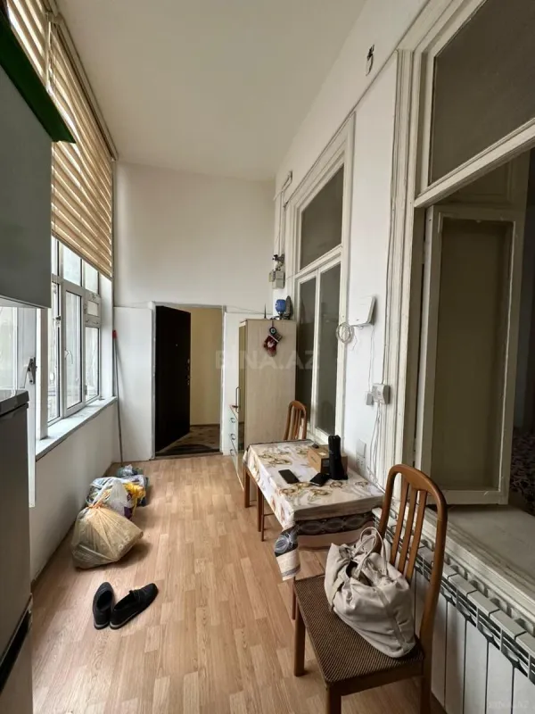 Kirayə verilir 2 otaqlı mənzil 65 m²