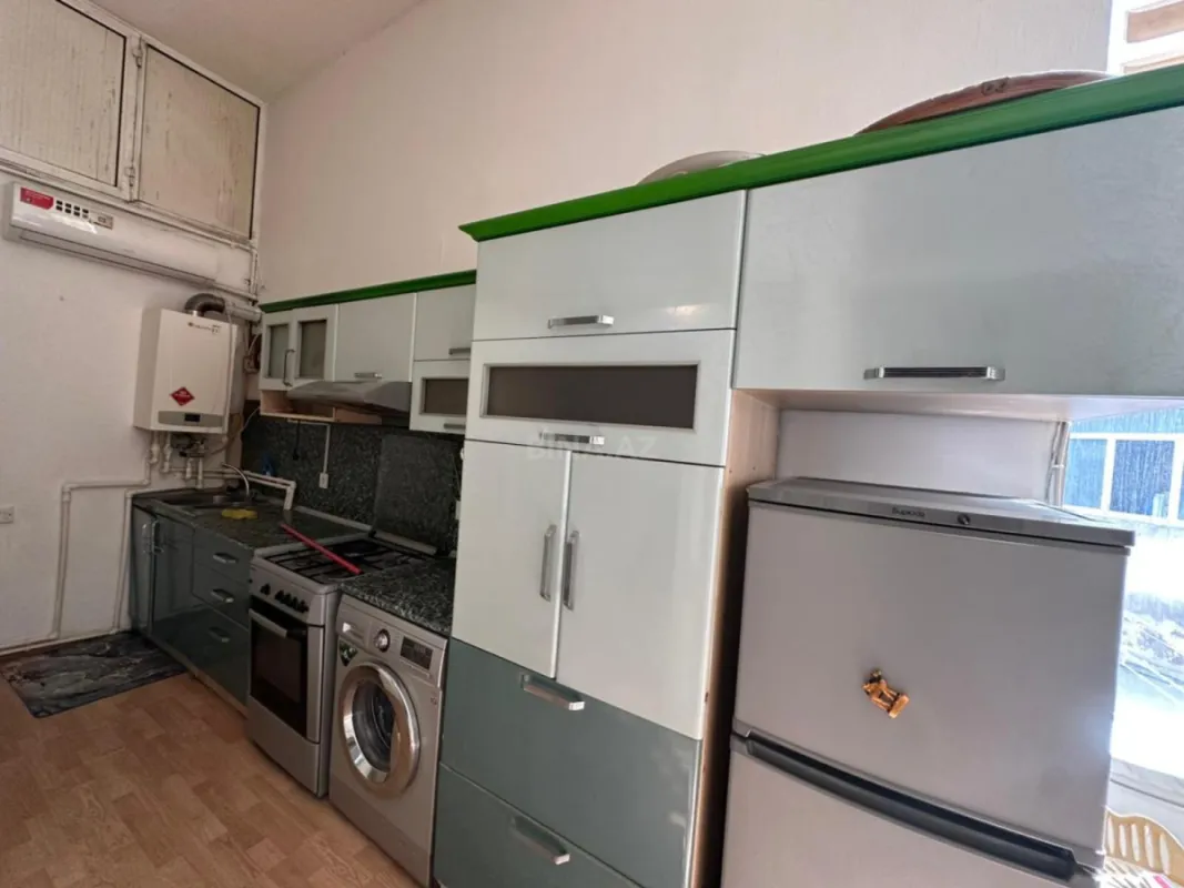 Kirayə verilir 2 otaqlı mənzil 65 m²