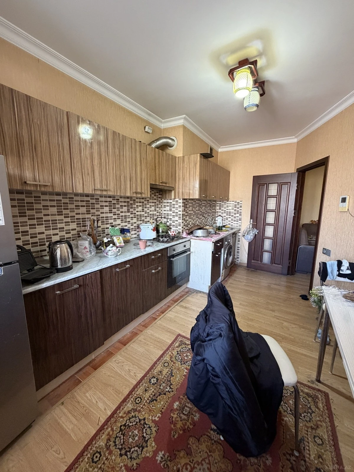 Satılır 2 otaqlı mənzil 73 m²