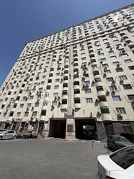 Satılır 2 otaqlı mənzil 73 m²