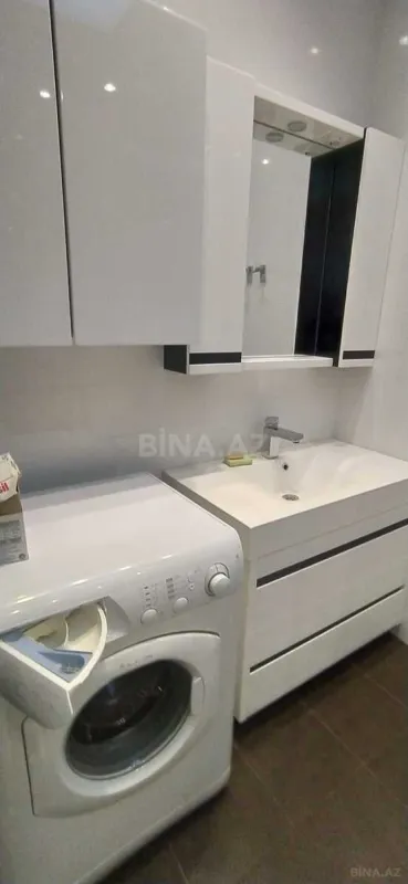 Kirayə verilir 2 otaqlı mənzil 60 m²