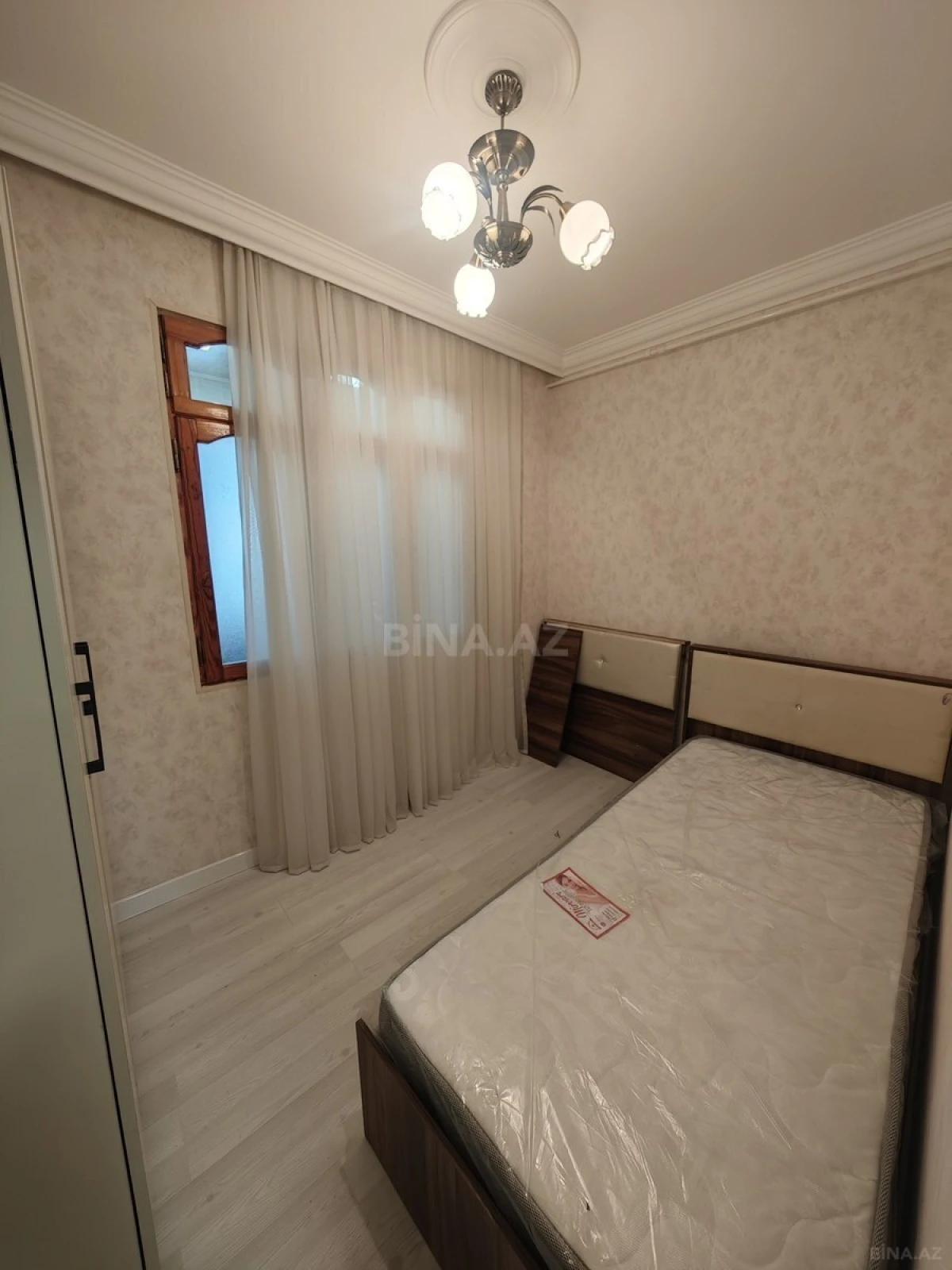 Satılır 3 otaqlı mənzil 60 m²