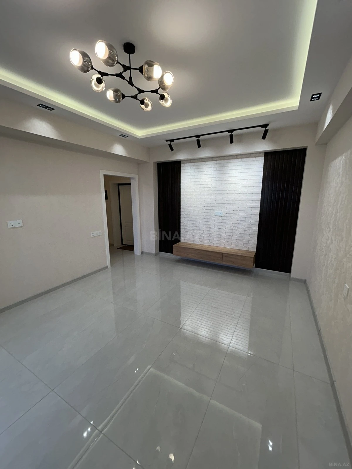 Satılır 2 otaqlı mənzil 60 m²