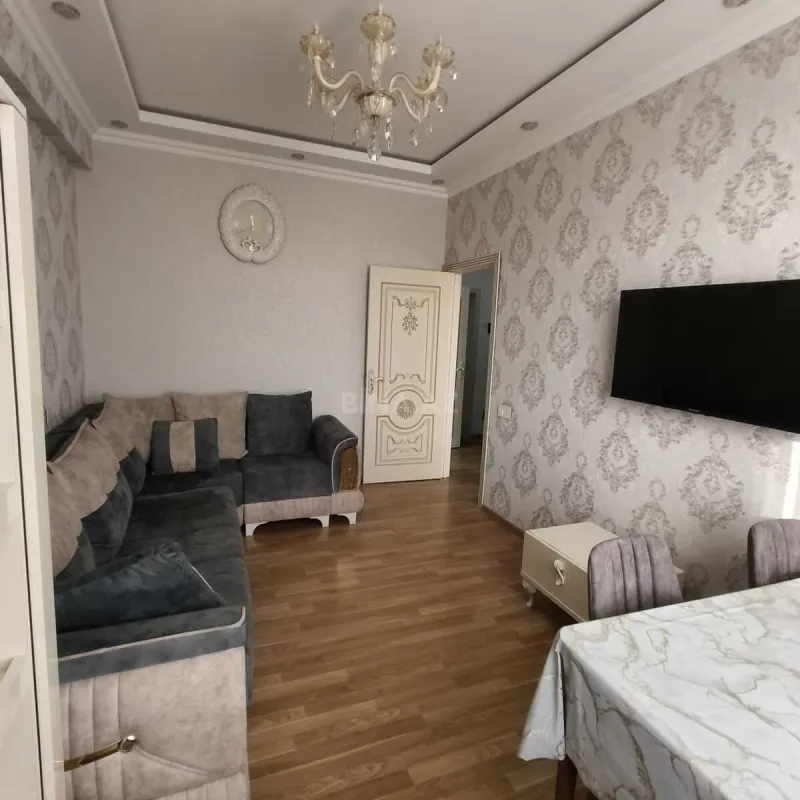 Satılır 2 otaqlı mənzil 50 m²