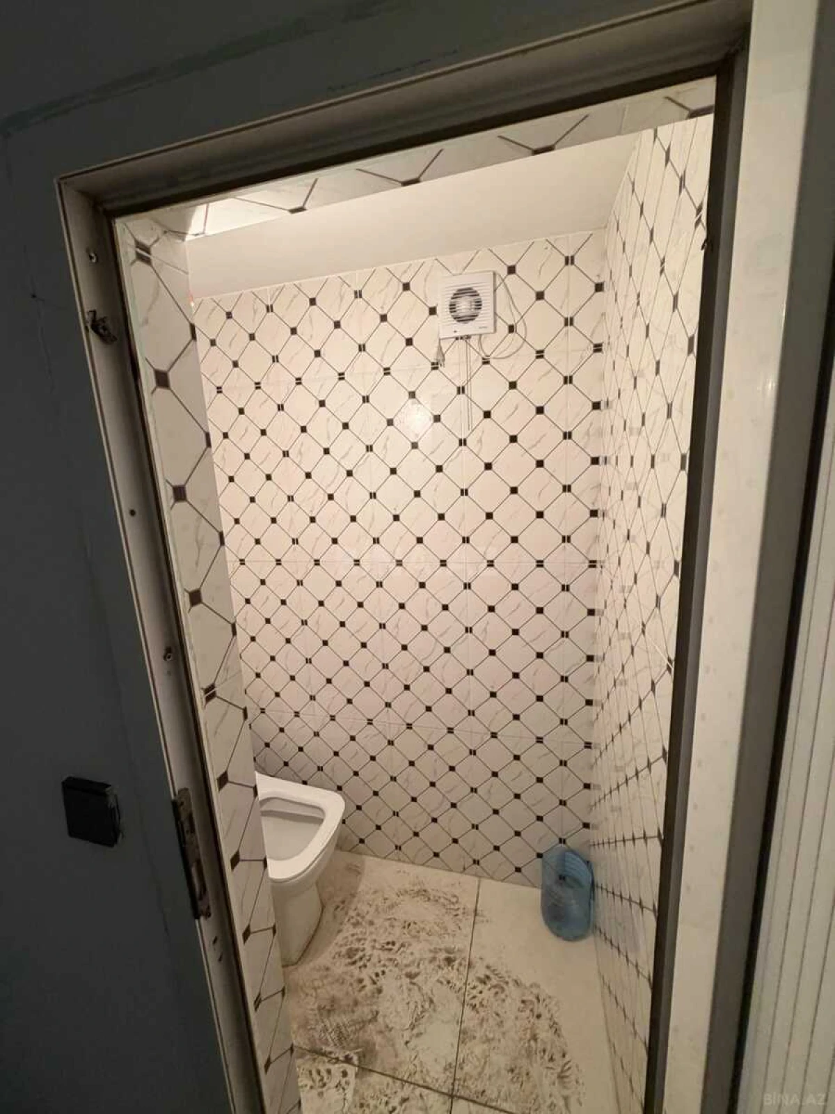 Kirayə verilir obyekt 180 m²