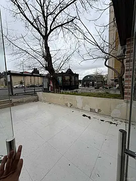 Kirayə verilir obyekt 180 m²