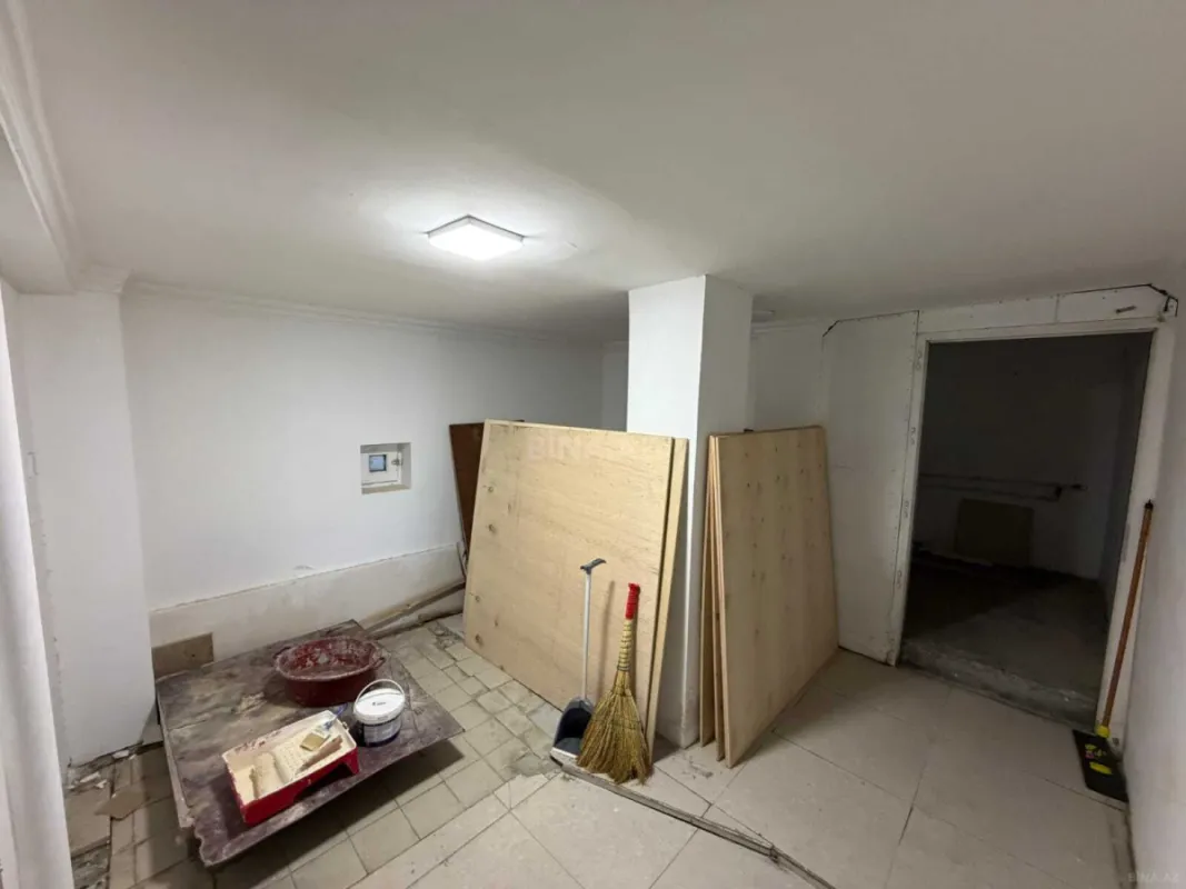 Kirayə verilir obyekt 180 m²