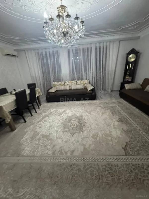 Satılır 3 otaqlı mənzil 90 m²