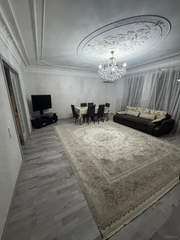Satılır 3 otaqlı mənzil 90 m²