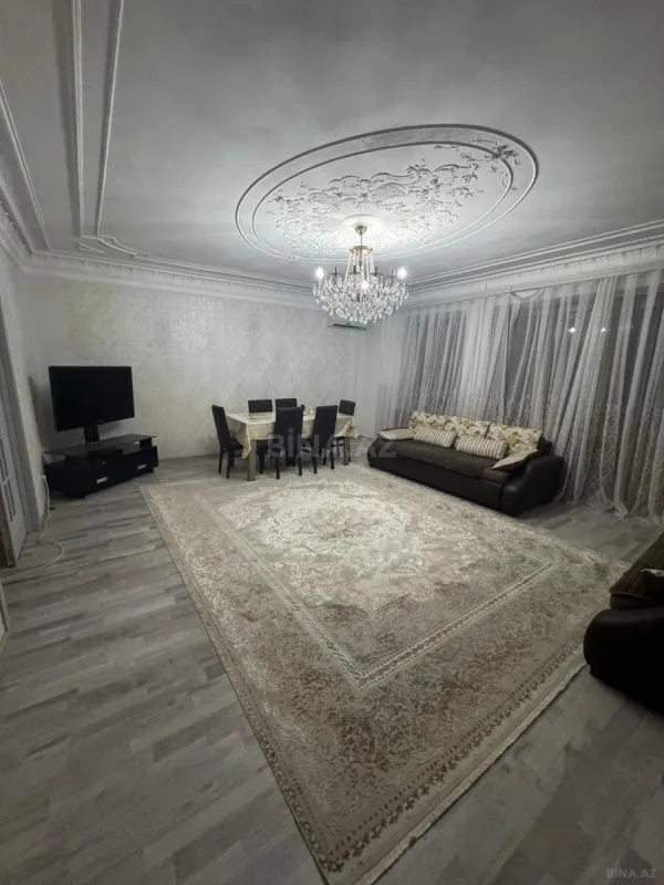 Satılır 3 otaqlı mənzil 90 m²