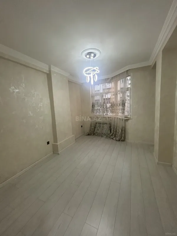Satılır 2 otaqlı mənzil 55 m²