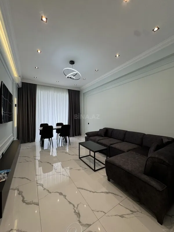 Kirayə verilir 2 otaqlı mənzil 75 m²