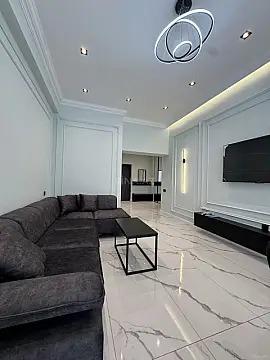 Kirayə verilir 2 otaqlı mənzil 75 m²
