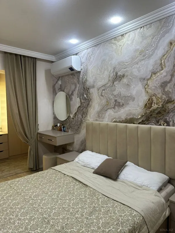 Satılır 2 otaqlı mənzil 70 m²