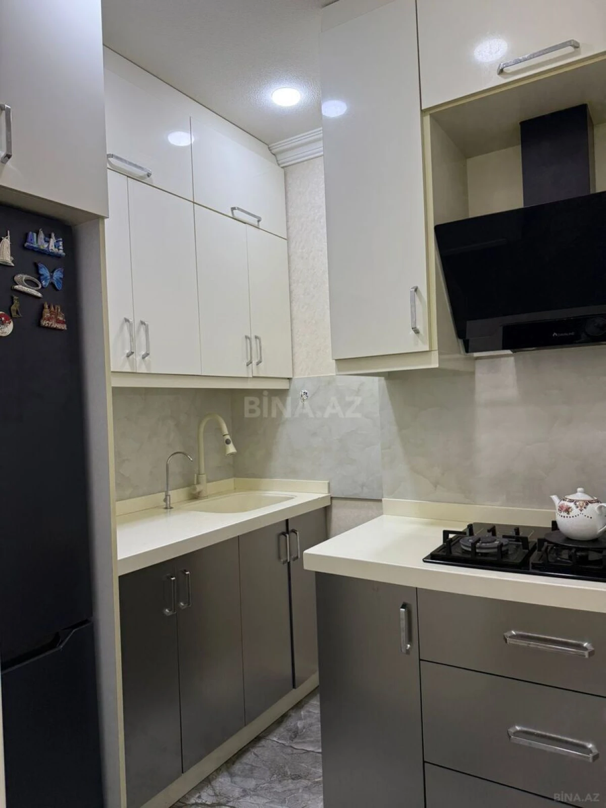 Satılır 2 otaqlı mənzil 70 m²