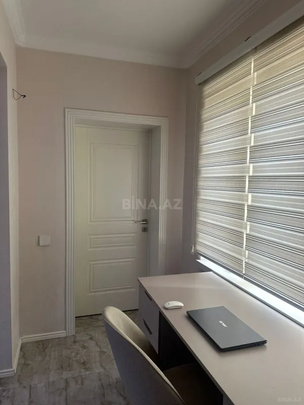 Satılır 2 otaqlı mənzil 70 m²