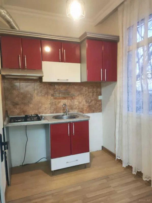 Satılır 2 otaqlı mənzil 45 m²