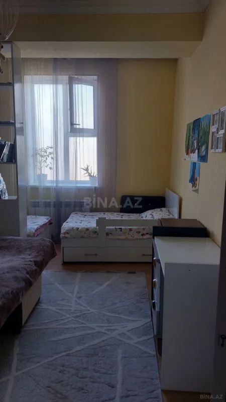 Satılır 2 otaqlı mənzil 63 m²