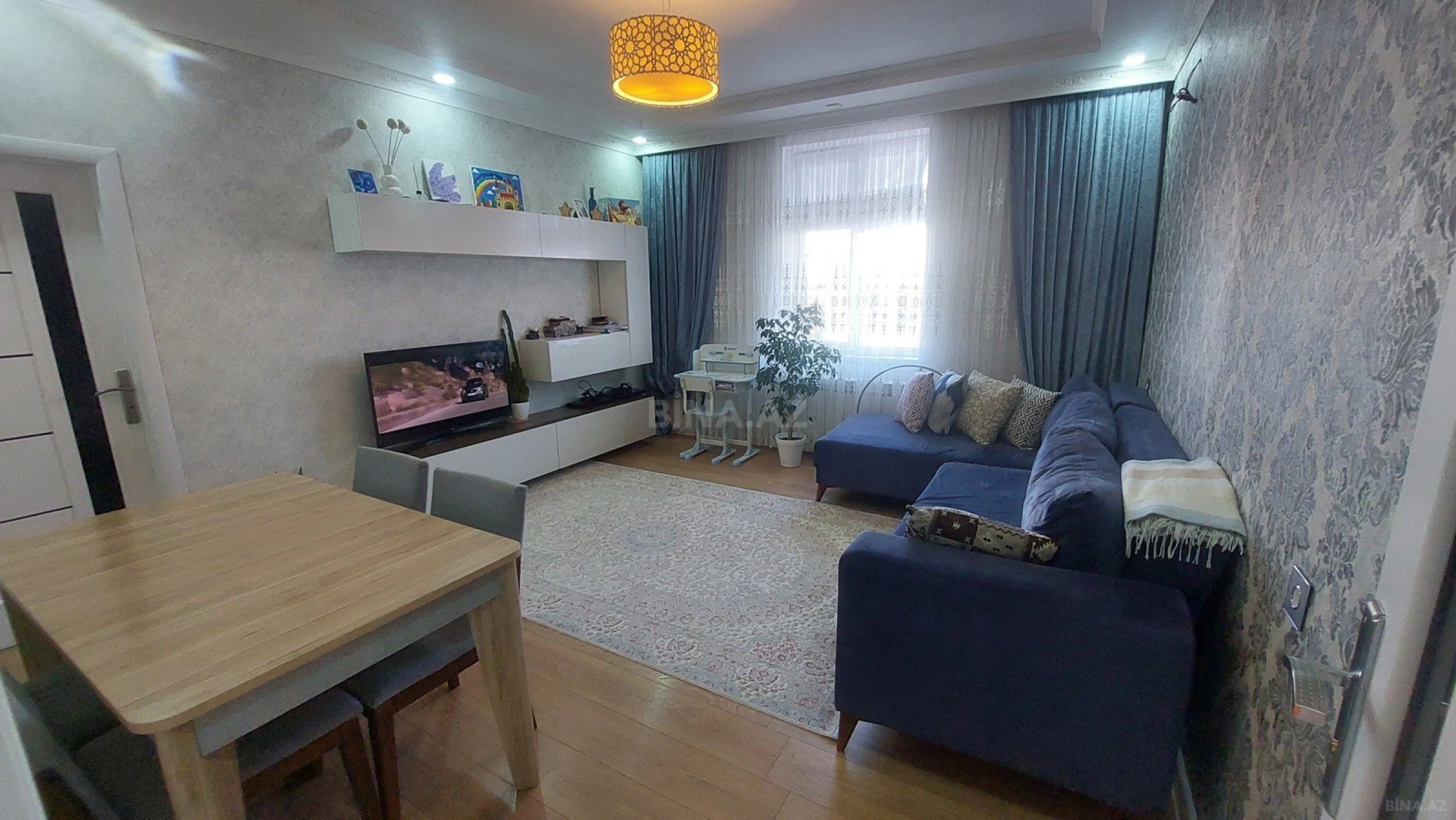 Satılır 2 otaqlı mənzil 63 m²
