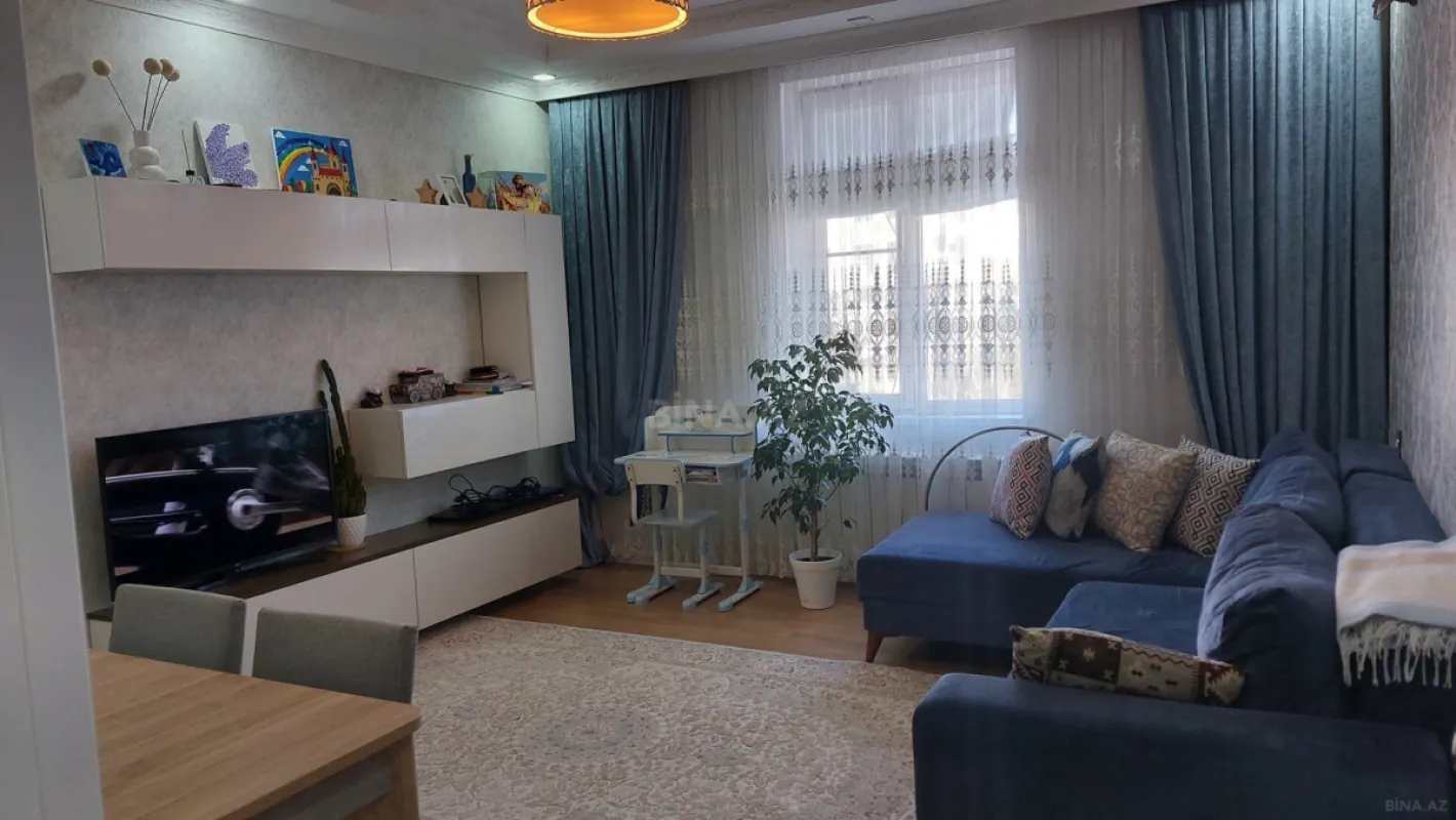 Satılır 2 otaqlı mənzil 63 m²