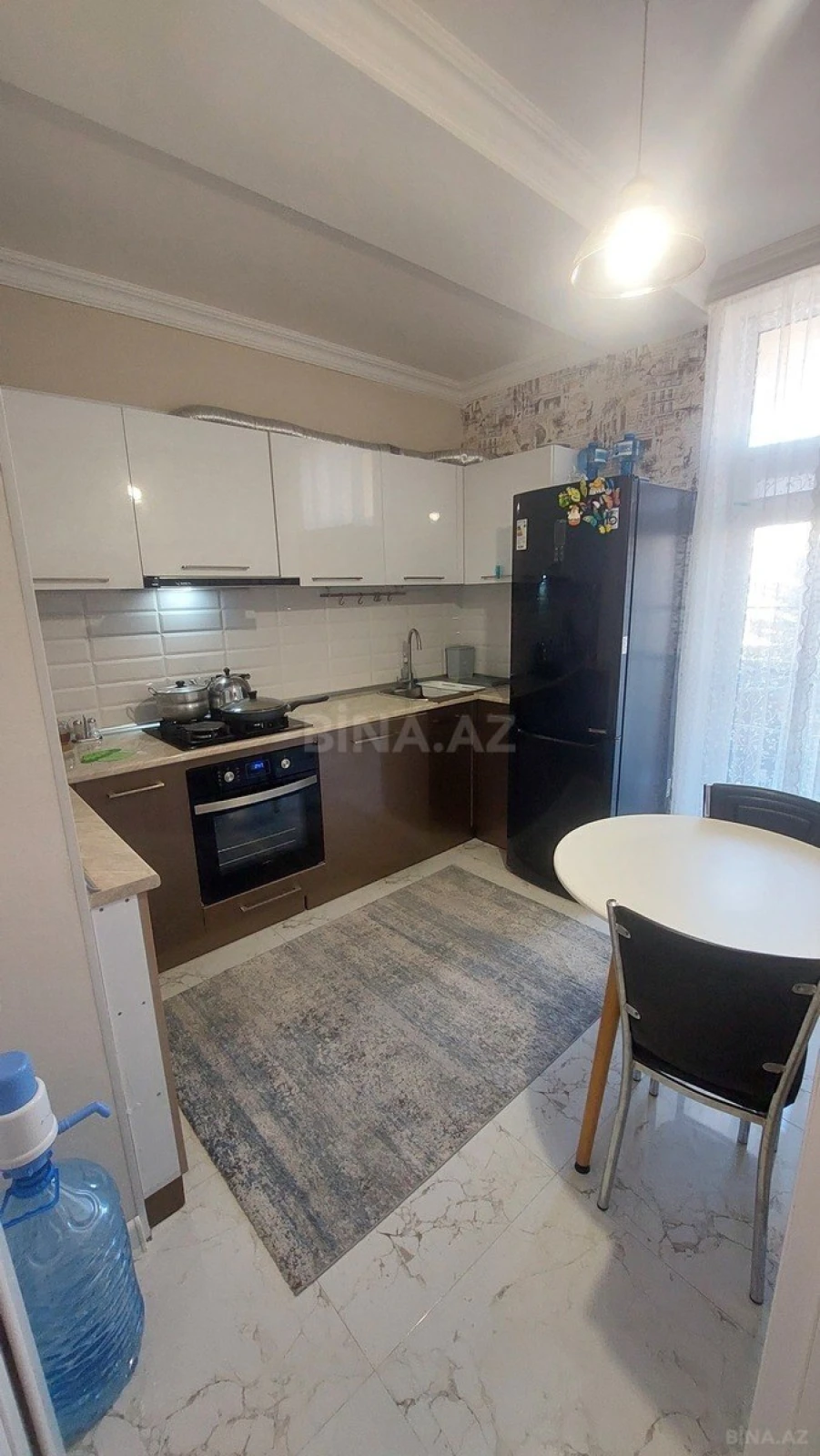 Satılır 2 otaqlı mənzil 63 m²