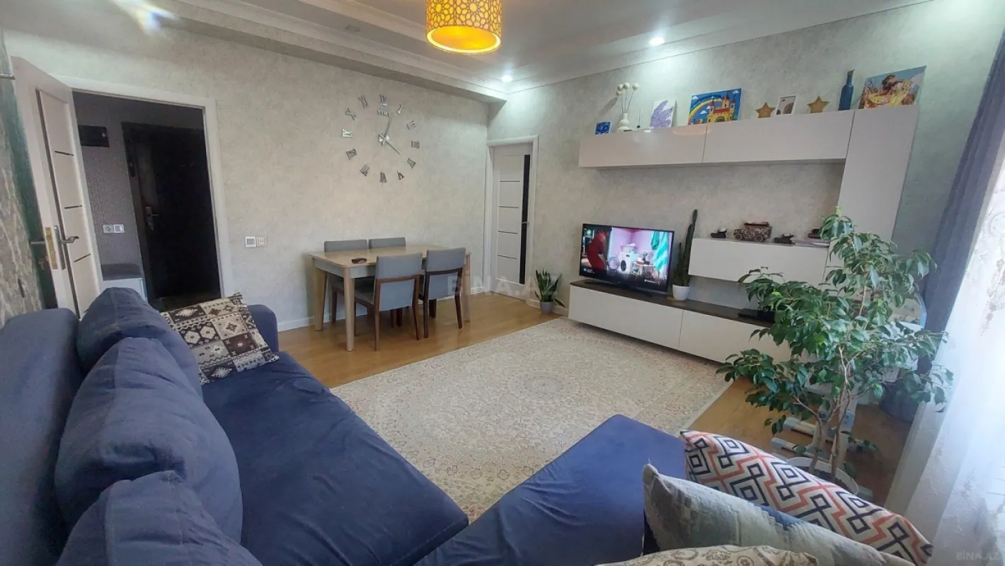 Satılır 2 otaqlı mənzil 63 m²