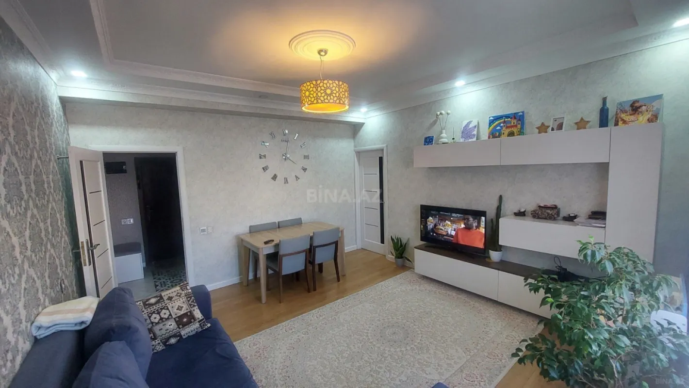 Satılır 2 otaqlı mənzil 63 m²