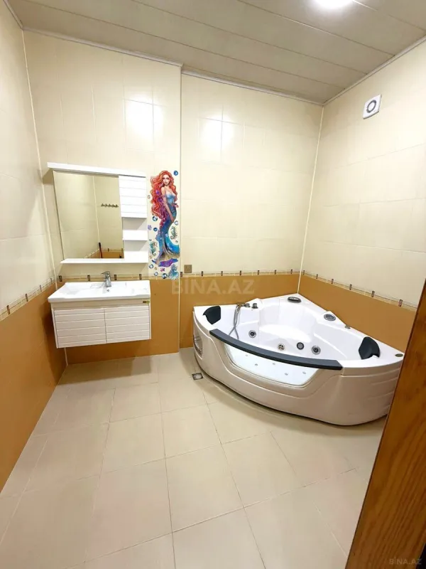 Kirayə verilir 3 otaqlı mənzil 140 m²