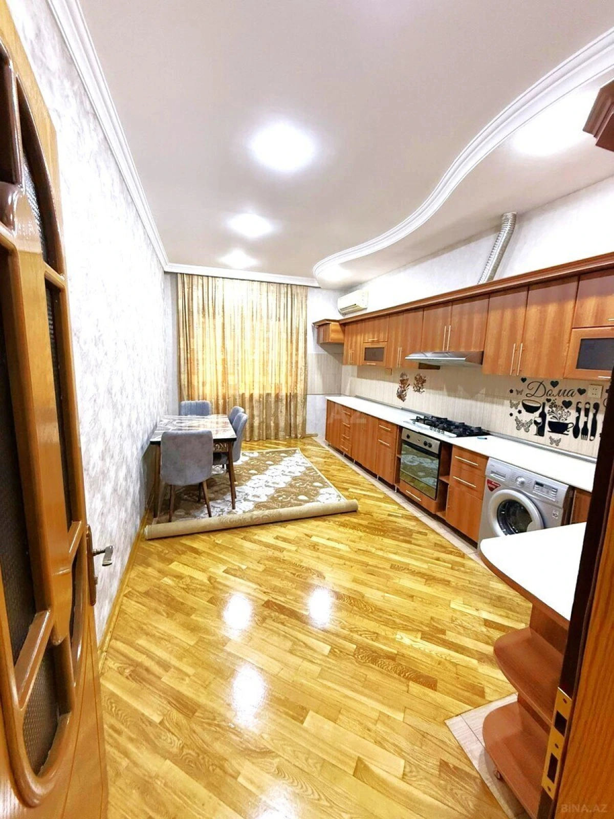Kirayə verilir 3 otaqlı mənzil 140 m²