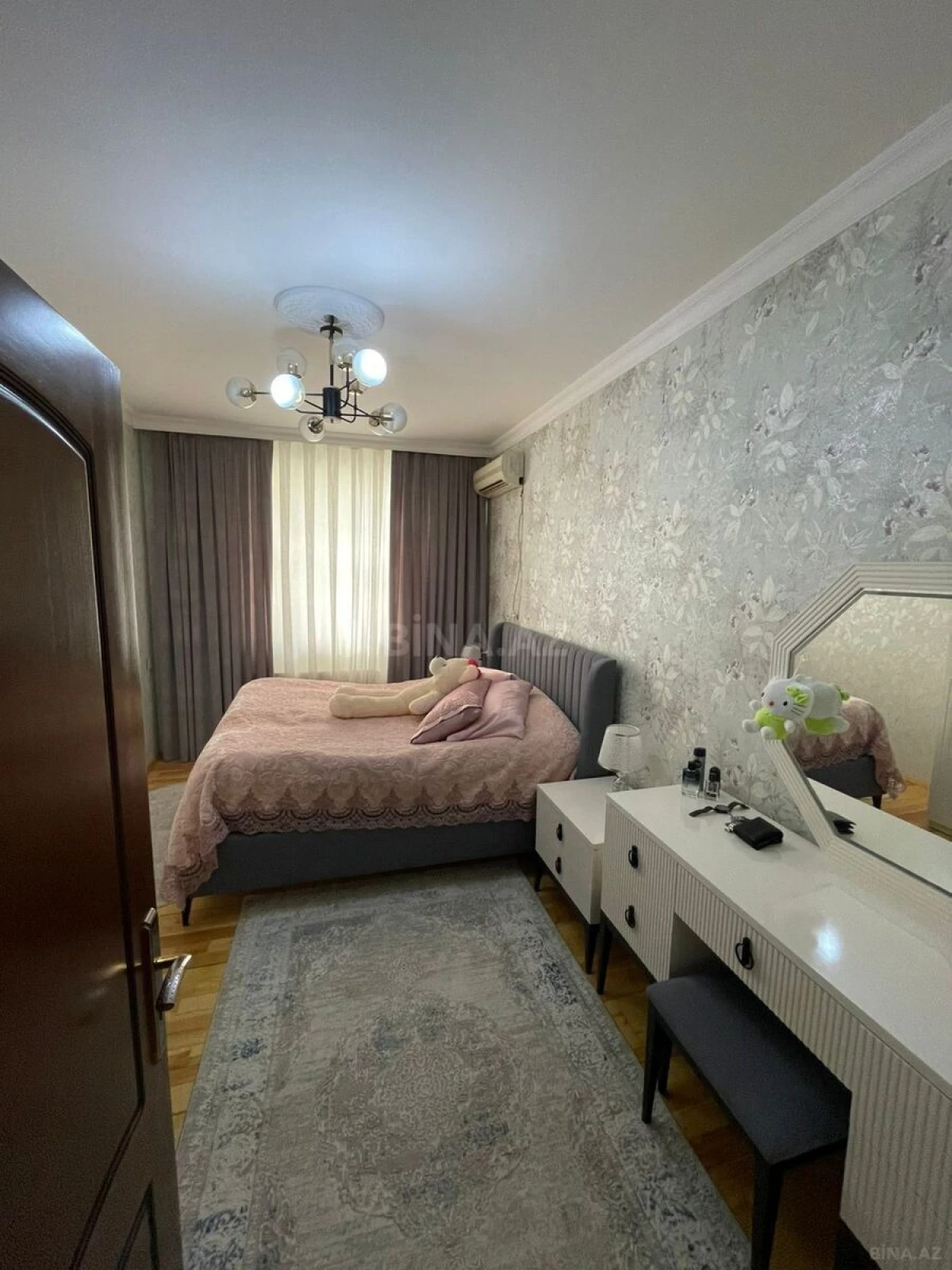 Satılır 3 otaqlı mənzil 84 m²