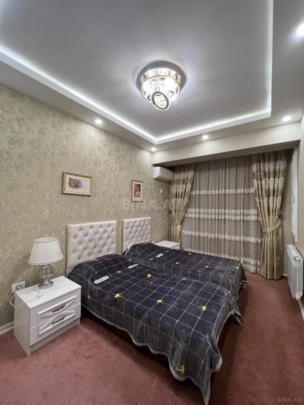 Satılır 3 otaqlı mənzil 104 m²