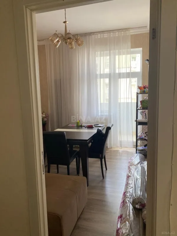 Satılır 2 otaqlı mənzil 54 m²