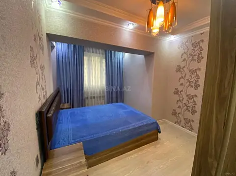 Kirayə verilir 2 otaqlı mənzil 70 m²