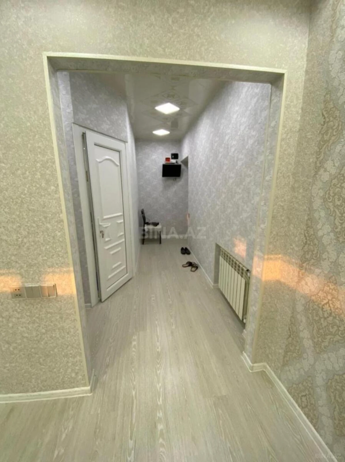 Kirayə verilir 2 otaqlı mənzil 70 m²