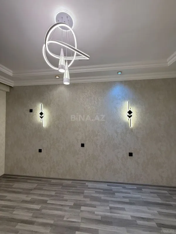 Satılır 3 otaqlı mənzil 83 m²
