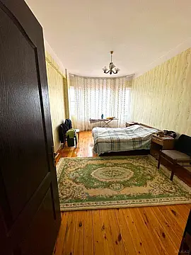 Satılır 3 otaqlı mənzil 112 m²